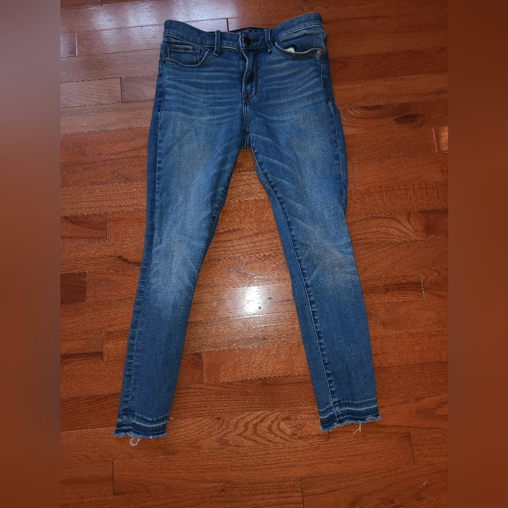 Abercrombie & Fitch Women's Blue Skinny Jeans
